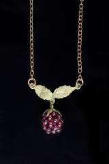 Raspberry Chain Pendant - Himbeer Kette